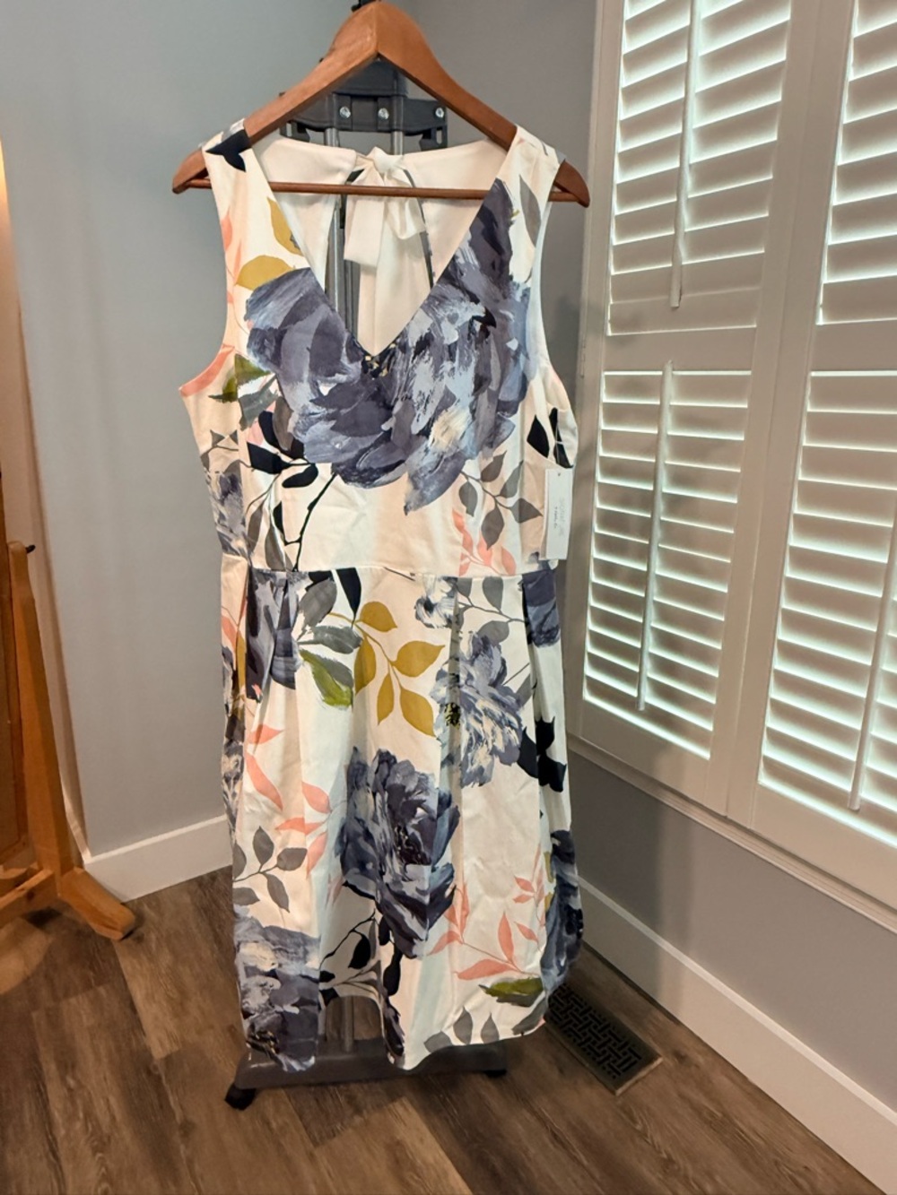 Signature by Robbie Bee Ivory Midi Dress with Blue Floral Print